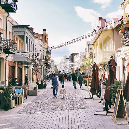 Your Apartment In This City N2 Tbilisi Esterno foto